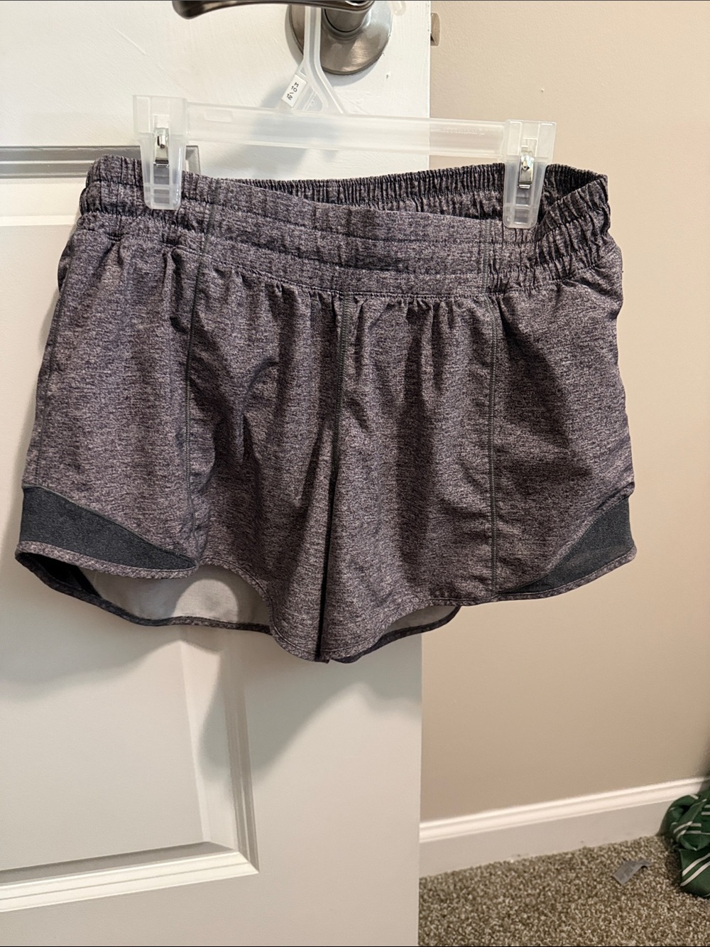 lululemon athletica Hotty hot Shorts